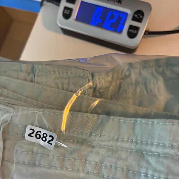 Style & Co Sea Foam Green Cargo Capris Womens 6 Utility Pockets Gorp Hiking READ - Picture 14 of 14